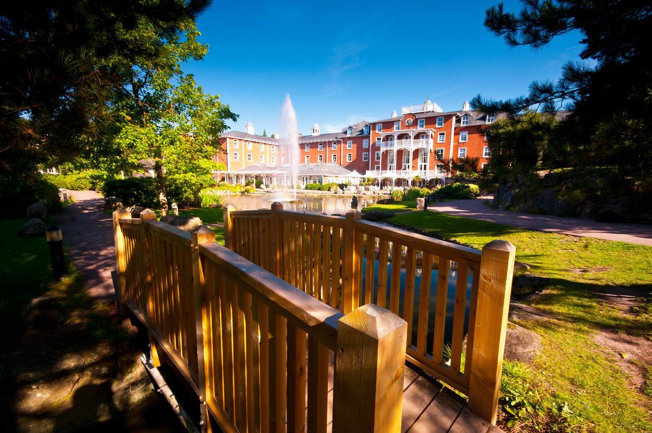 Alton Towers Resort Biddulph  Extérieur photo